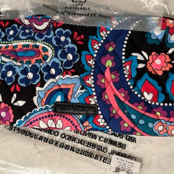 2 new VERA BRADLEY Wallets with straps - Picture 4 of 5